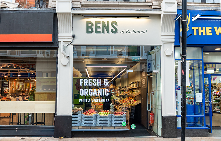 Ben's Grocers image